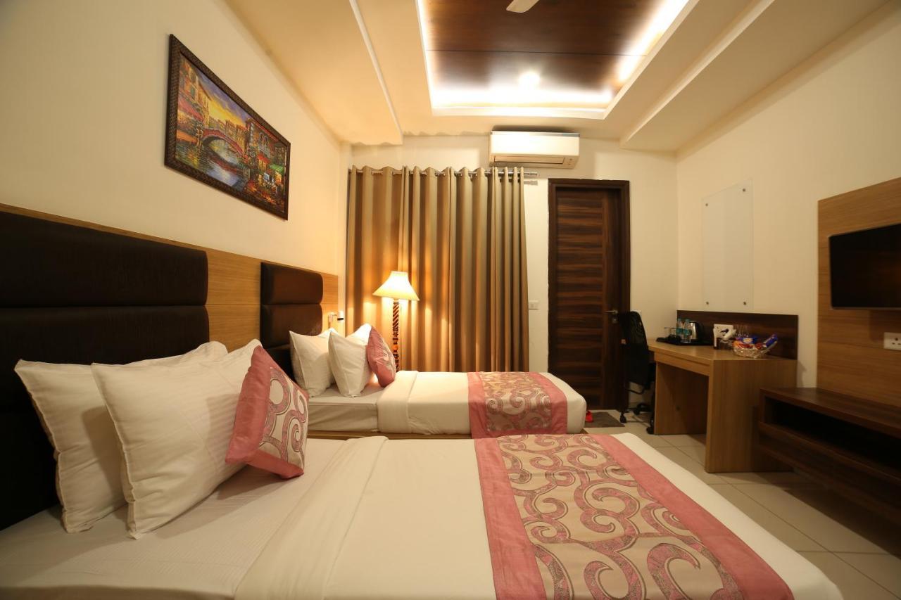 Hotel Grand Regency By Jmd Group Near Delhi Igi Airport Нью-Делі Екстер'єр фото